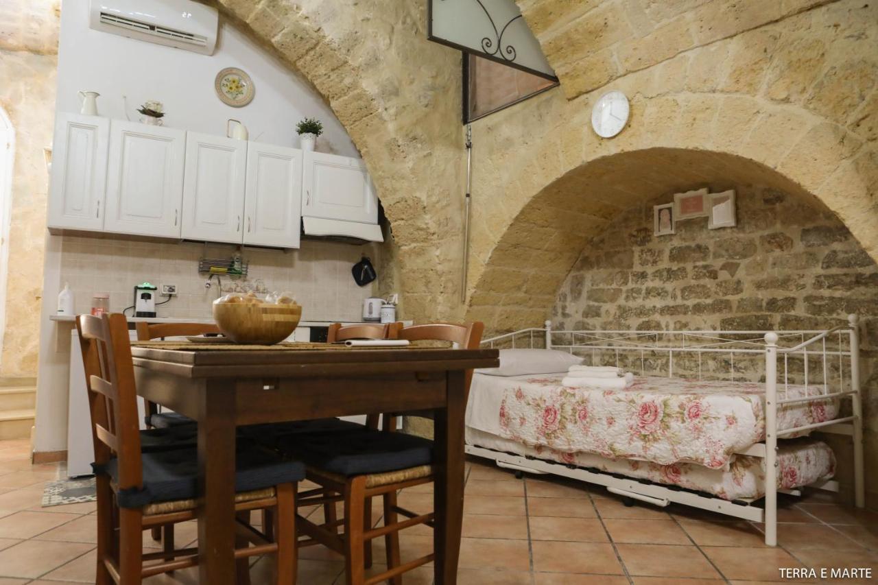 Terra E Marte Casa Vacanza Bari Extérieur photo
