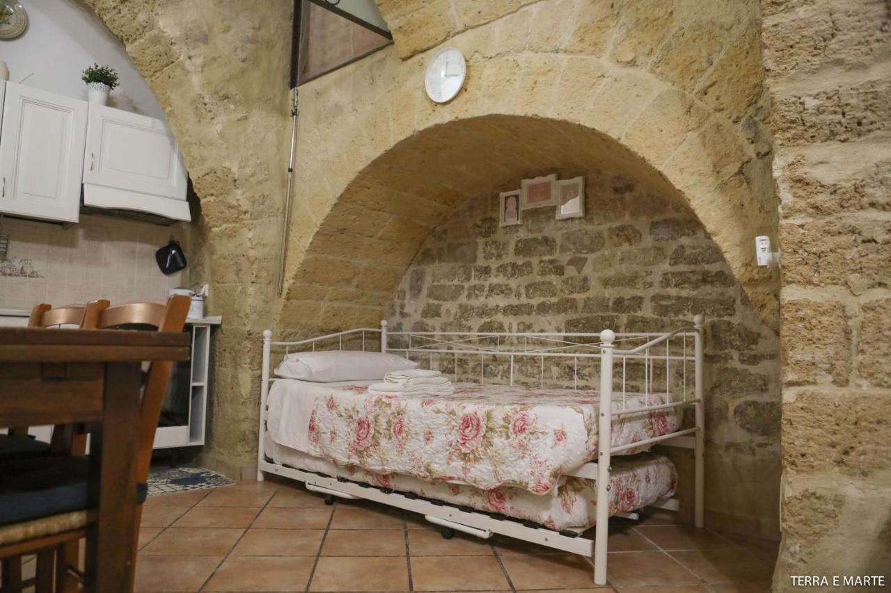 Terra E Marte Casa Vacanza Bari Extérieur photo